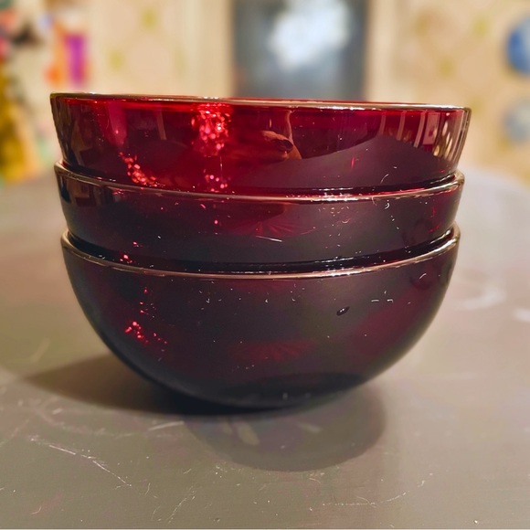 Ruby Red Cut to Clear Bohemian Bowls - Cristal de France - Picture 4 of 5